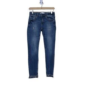 ZARA Womens 6 Distressed Skinny Jean